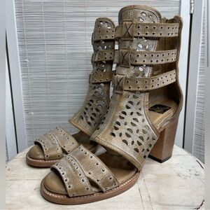 Freebird Hawk Sandals